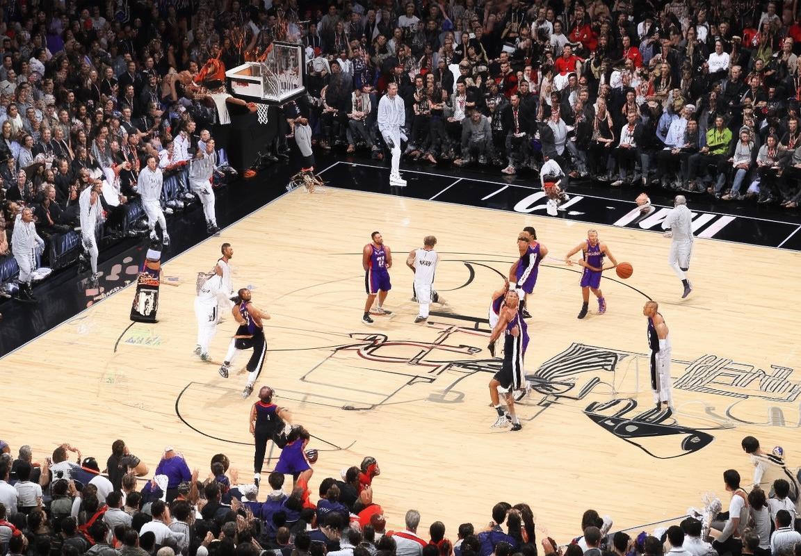 2016年NBA季后赛：马刺对开拓者战术对决与球星高光时刻