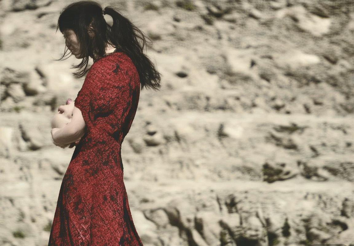 法兰克福欧冠逆袭：战术解析与球员闪耀瞬间