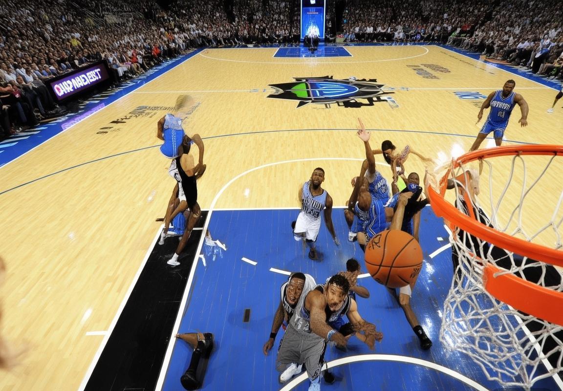 马刺VS魔术对决：焦点战精彩瞬间及球星战术解析